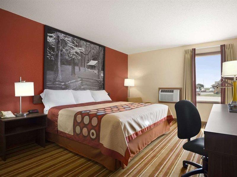 ซูเปอร์ 8 บาย วินด์แฮม แมตตูน Hotel Mattoon ภายนอก รูปภาพ