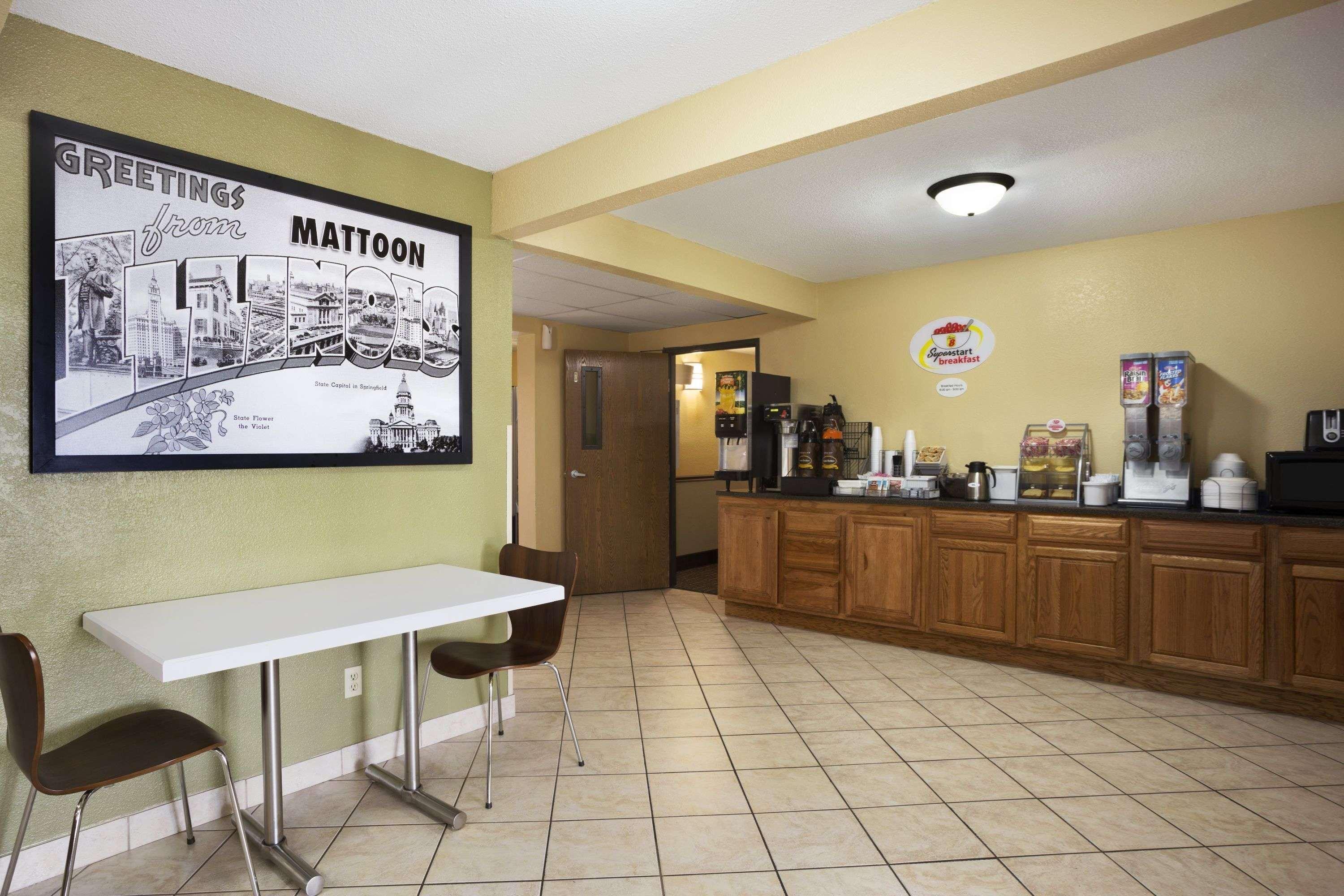 ซูเปอร์ 8 บาย วินด์แฮม แมตตูน Hotel Mattoon ภายนอก รูปภาพ