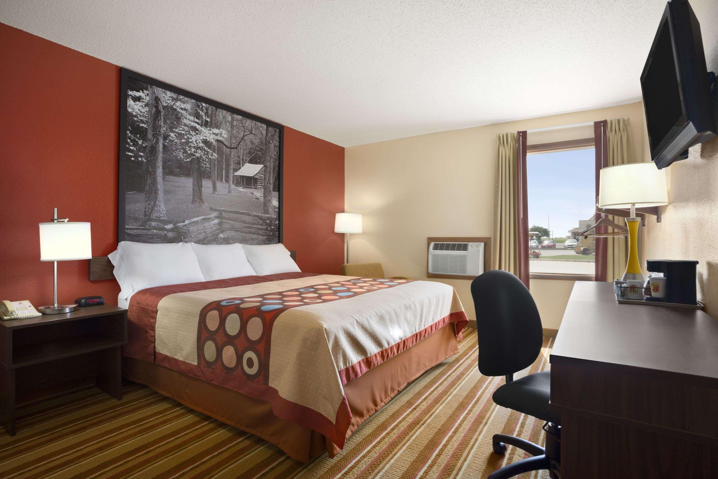 ซูเปอร์ 8 บาย วินด์แฮม แมตตูน Hotel Mattoon ภายนอก รูปภาพ