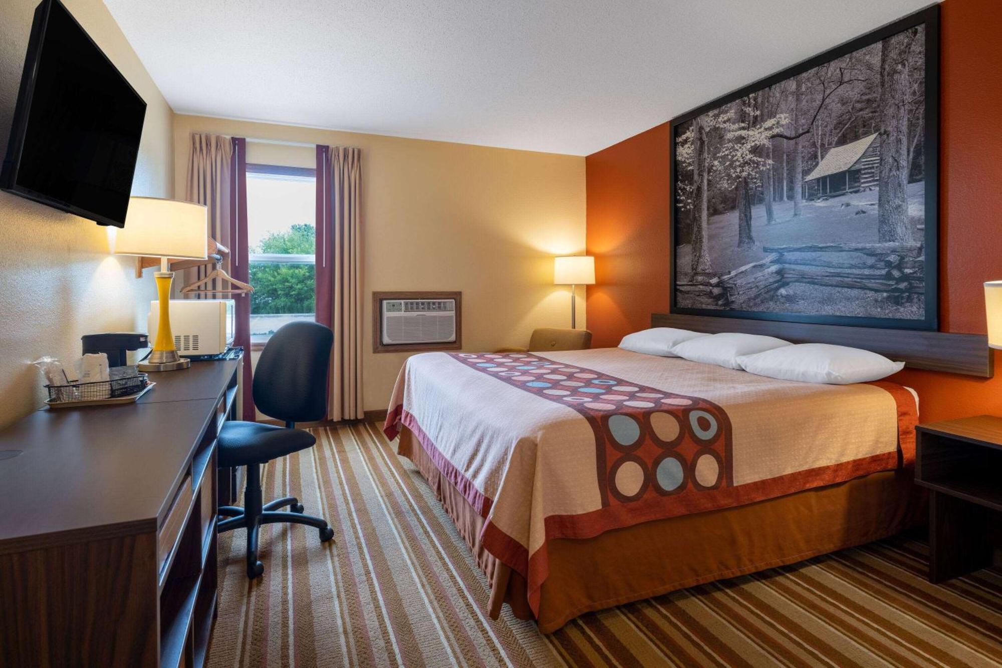 ซูเปอร์ 8 บาย วินด์แฮม แมตตูน Hotel Mattoon ภายนอก รูปภาพ