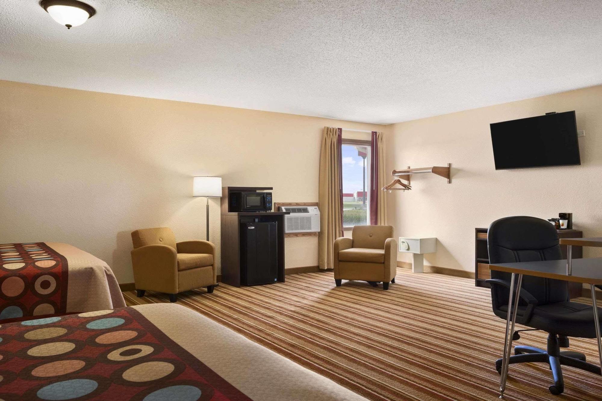 ซูเปอร์ 8 บาย วินด์แฮม แมตตูน Hotel Mattoon ภายนอก รูปภาพ